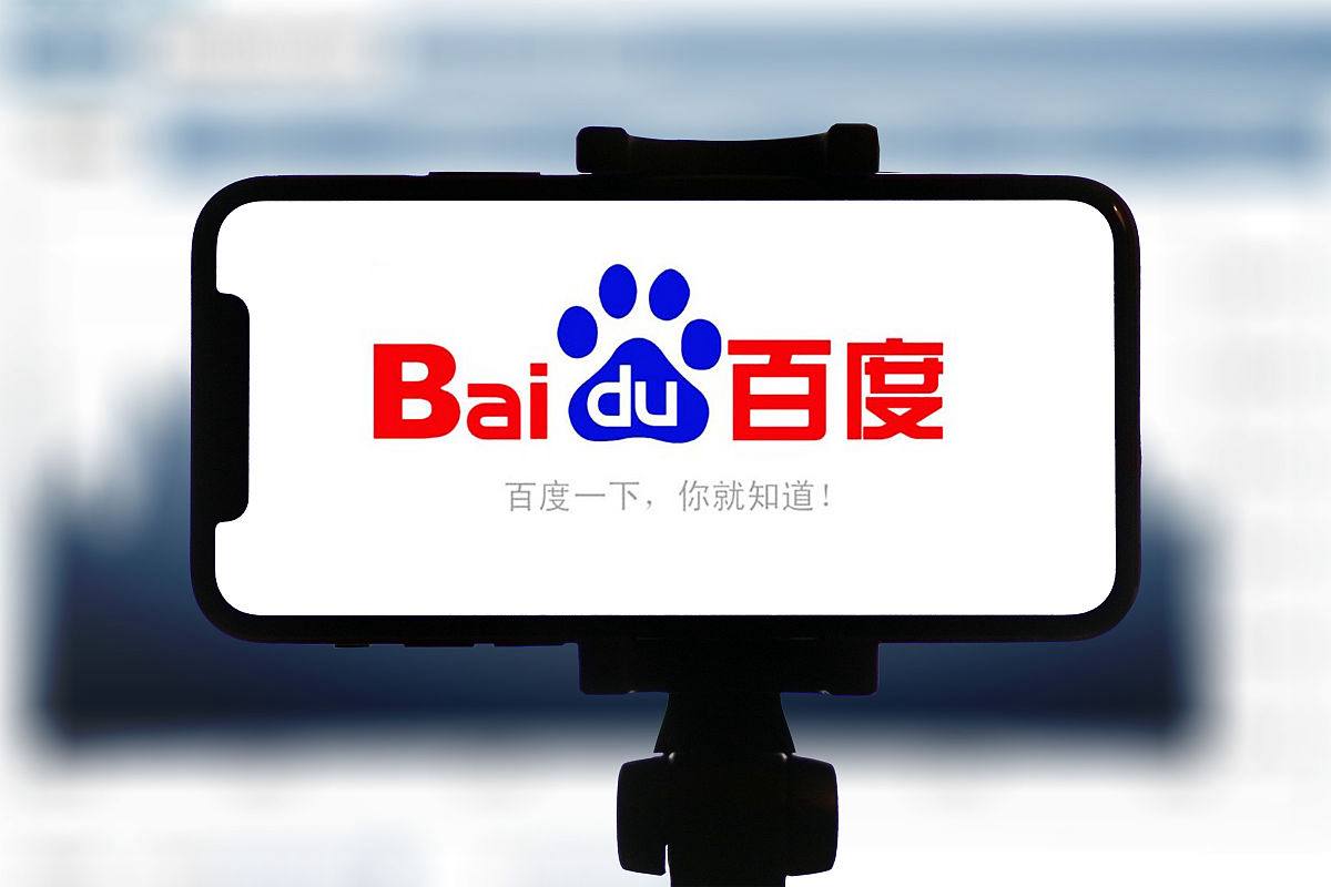 英伟达总市值逼近万亿美元